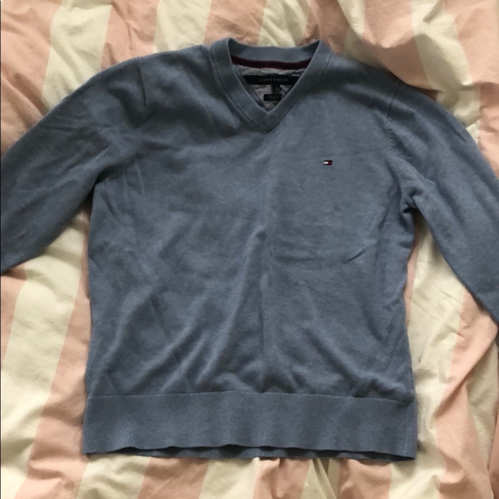 tommy sweater
